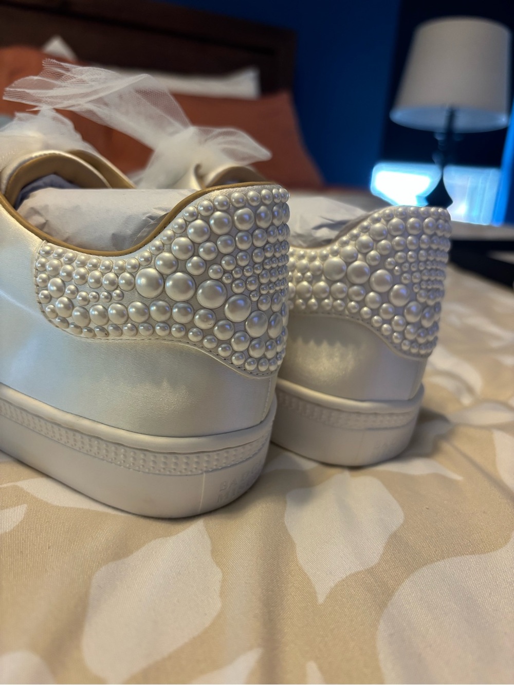 Badgley mischka women’s gem